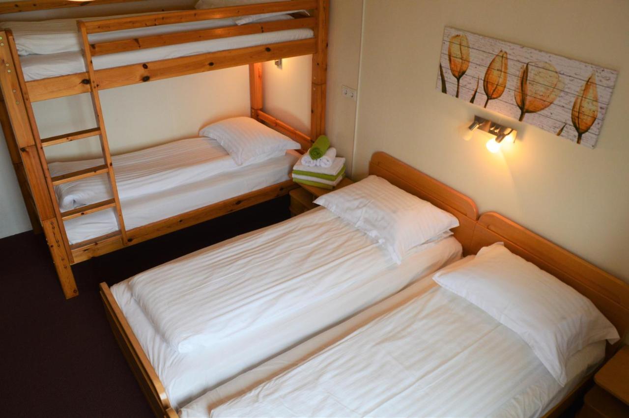 Berunes Hi Hostel Luaran gambar