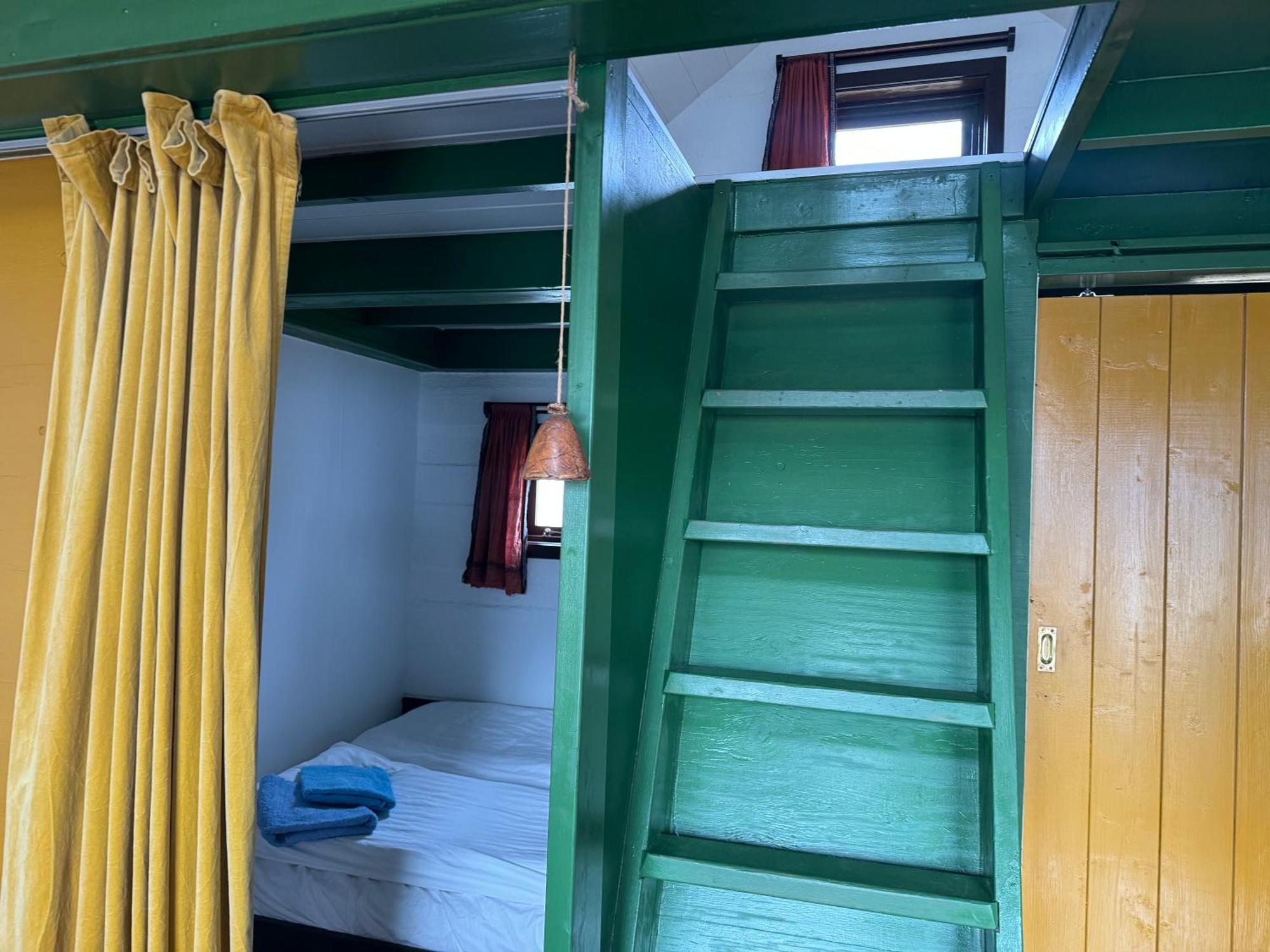 Berunes Hi Hostel Luaran gambar